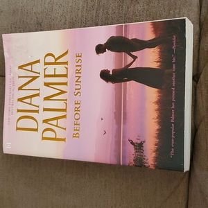 🎈Before Sunrise by Diana Palmer large paperback ((G1)🎈